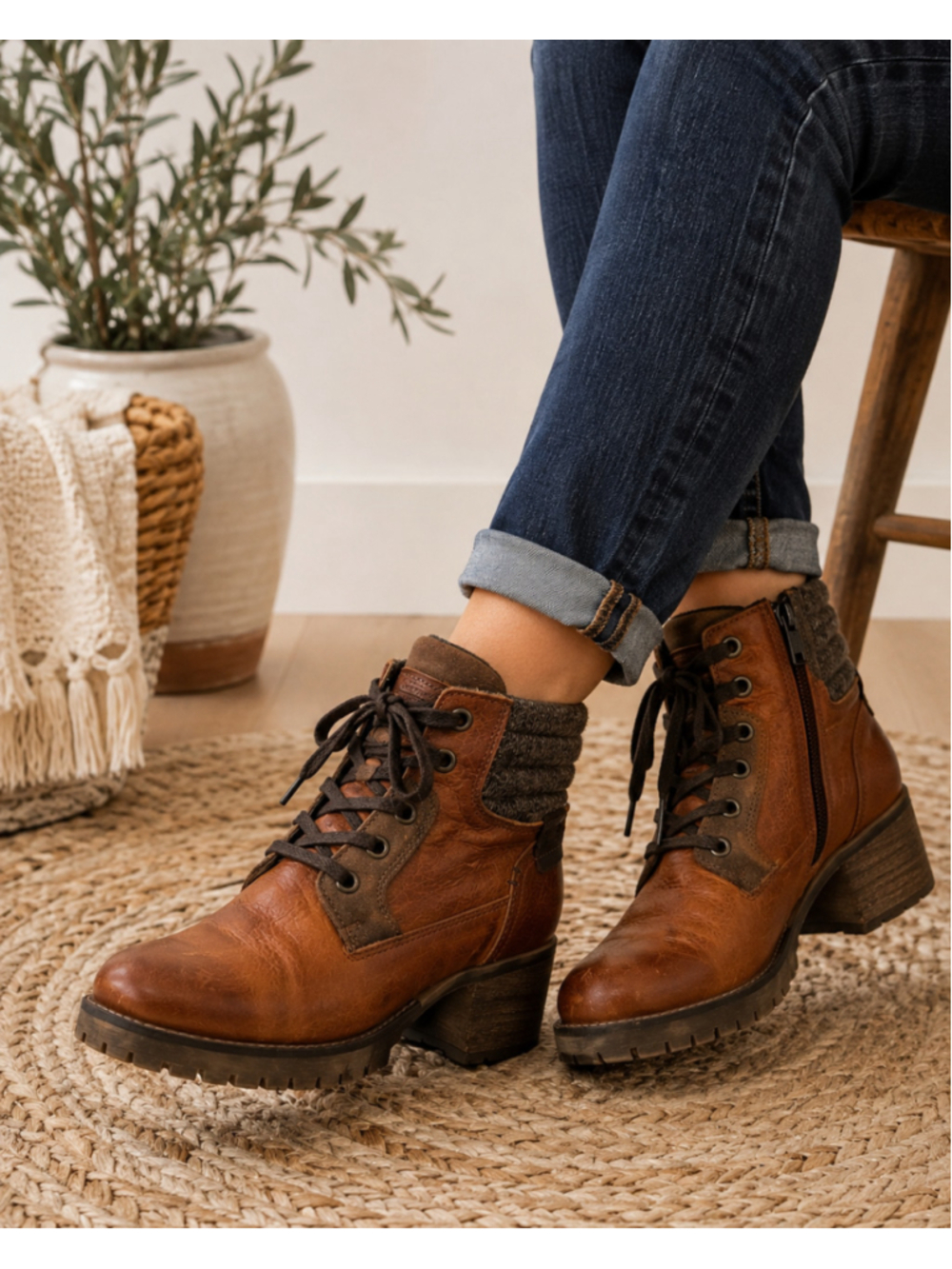 Bullboxer Brown Leather Lace Up Ankle Boots Knit Cuff Lug Sole EU 38